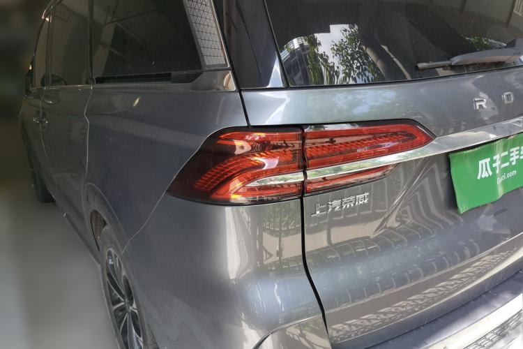 Used Roewe iMAX8 2021 400TGI Supreme Series Prestige Edition Rear Left 45 Deg