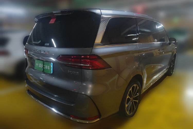 Used Roewe iMAX8 2021 400TGI Supreme Series Lu Zun Edition Rear Right 45 Deg