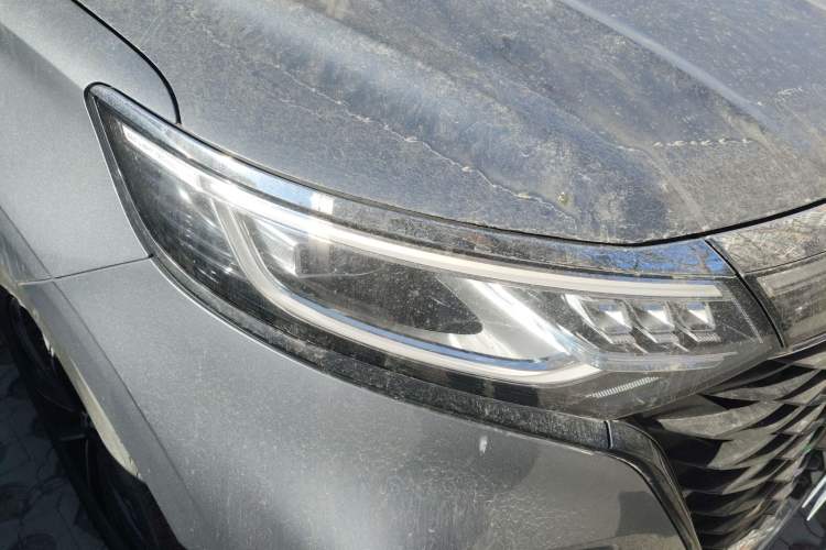Used Roewe iMAX8 2021 400TGI Supreme Series Prestige Edition Right Front Headlight