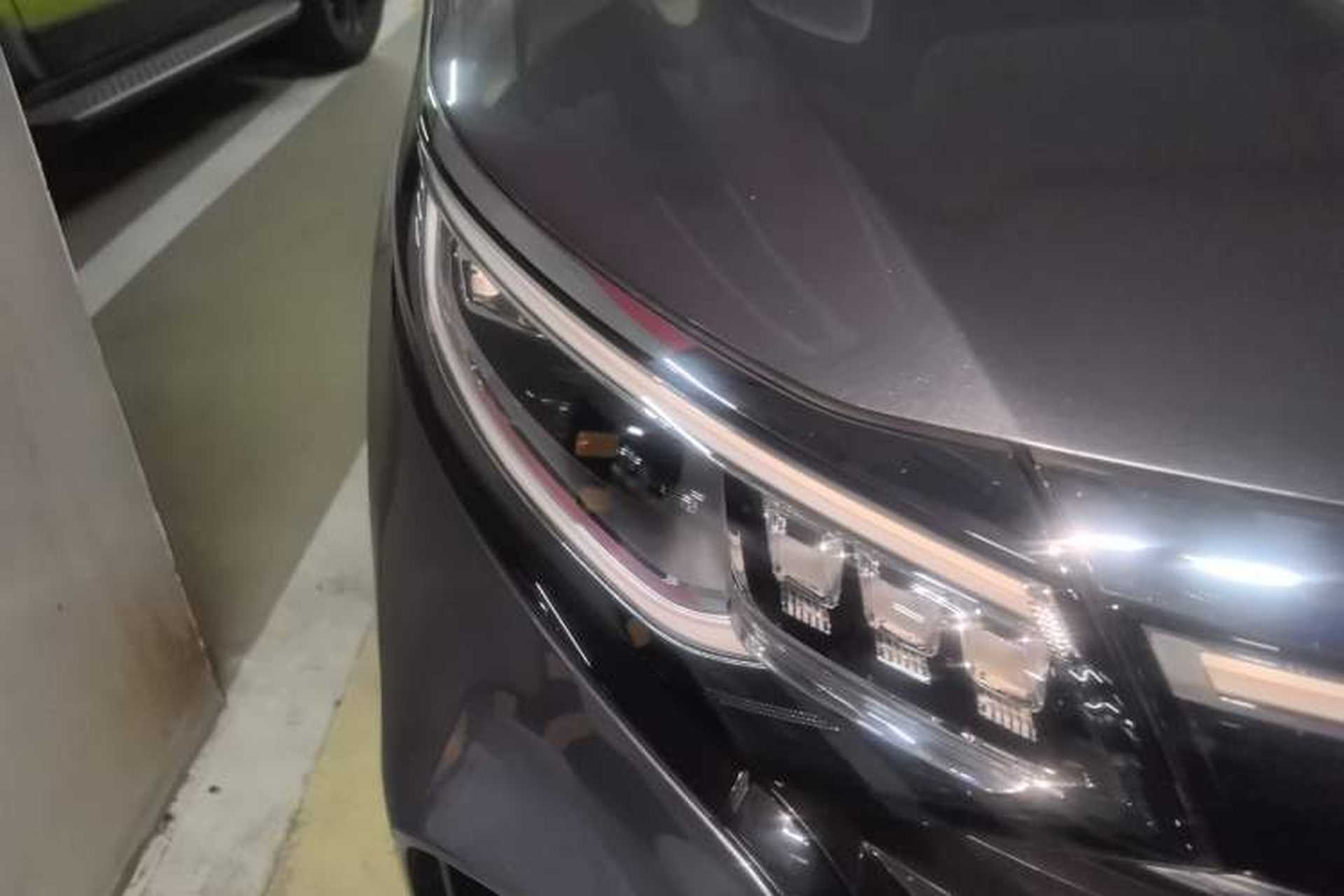 Used Roewe iMAX8 2021 400TGI Supreme Series Prestige Edition Right Front Headlight