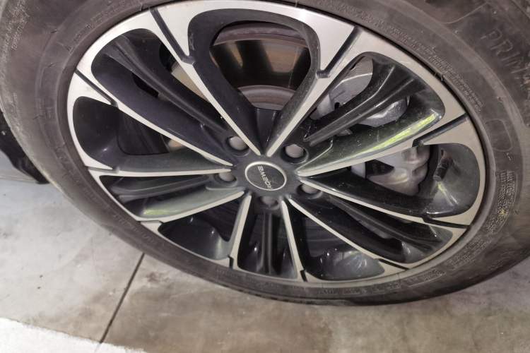 Used Roewe iMAX8 2021 400TGI Supreme Series Prestige Edition Right Front Wheel Hub