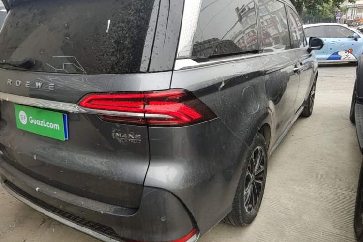 Used Roewe iMAX8 2021 400TGI Supreme Series Prestige Edition Right Rear Taillight