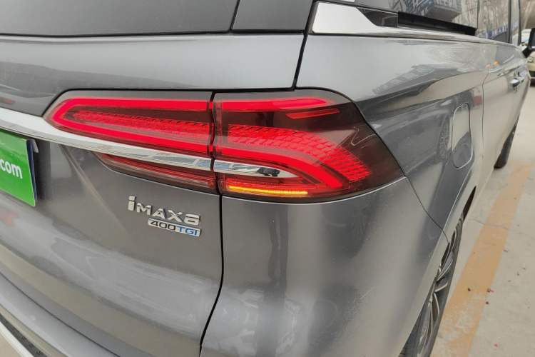 Used Roewe iMAX8 2021 400TGI Supreme Series Ultimate Edition Right Rear Taillight