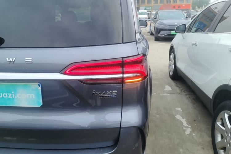Used Roewe iMAX8 2021 400TGI Supreme Series Prestige Edition Right Rear Taillight