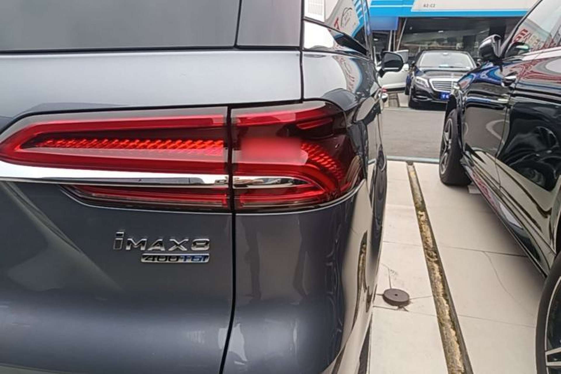 Used Roewe iMAX8 2021 400TGI Supreme Series Lu Zun Edition Right Rear Taillight