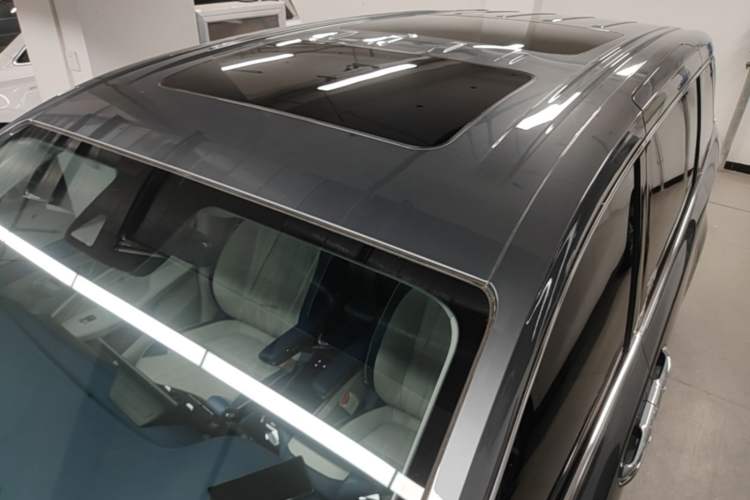 Used Roewe iMAX8 2021 400TGI Supreme Series Prestige Edition Roof
