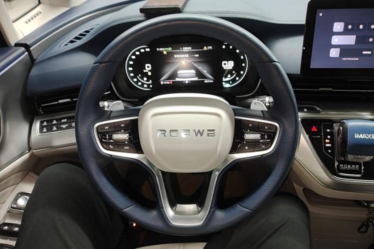 Used Roewe iMAX8 2021 400TGI Supreme Series Prestige Edition Steering Wheel