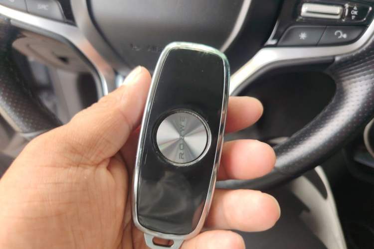 Used Roewe iMAX8 2021 400TGI Supreme Series Prestige Edition Vehicle Key