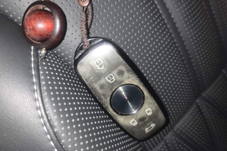 Used Roewe iMAX8 2021 400TGI Supreme Series Prestige Edition Vehicle Key