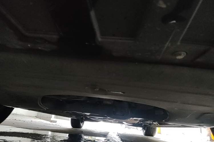 Used Roewe iMAX8 2021 400TGI Supreme Series Lu Zun Edition Chassis Front