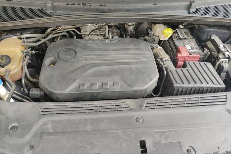 Used Roewe iMAX8 2021 400TGI Supreme Series Ultimate Edition Engine Bay