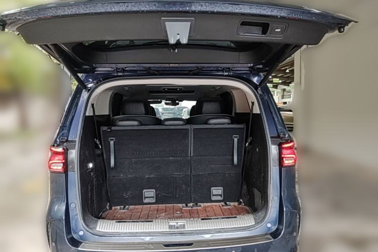 Used Roewe iMAX8 2021 400TGI Supreme Series Lu Zun Edition Trunk