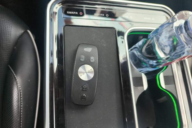 Used Roewe iMAX8 2021 400TGI Supreme Series Prestige Edition Vehicle Key