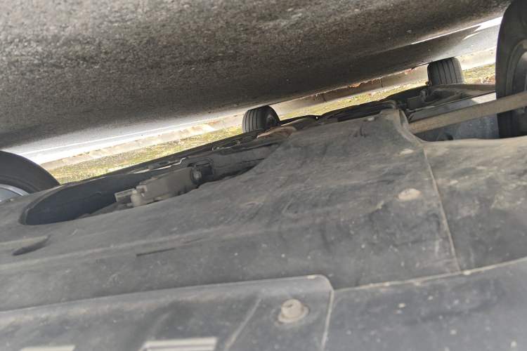Used Roewe iMAX8 2021 400TGI Supreme Series Ultimate Edition Chassis Front