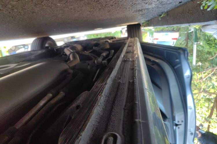 Used Roewe iMAX8 2021 400TGI Supreme Series Prestige Edition Chassis Rear Left