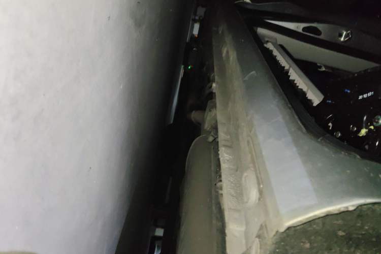 Used Roewe iMAX8 2021 400TGI Supreme Series Prestige Edition Chassis Rear Left