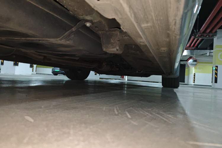 Used Roewe iMAX8 2021 400TGI Supreme Series Prestige Edition Chassis Rear Right