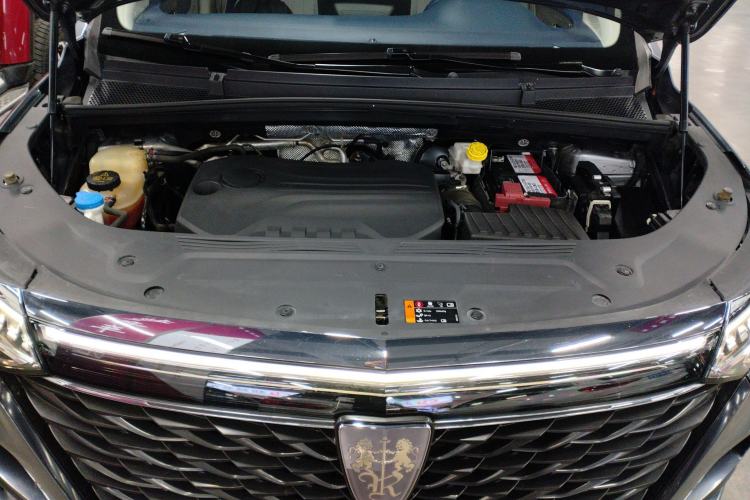 Used Roewe iMAX8 2021 400TGI Supreme Series Ultimate Edition Engine Bay