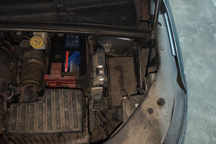 Used Roewe iMAX8 2021 400TGI Supreme Series Prestige Edition Engine Bay Left