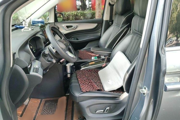 Used Roewe iMAX8 2021 400TGI Supreme Series Lu Zun Edition Interior 4