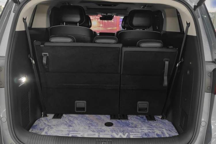 Used Roewe iMAX8 2021 400TGI Supreme Series Lu Zun Edition Interior 6