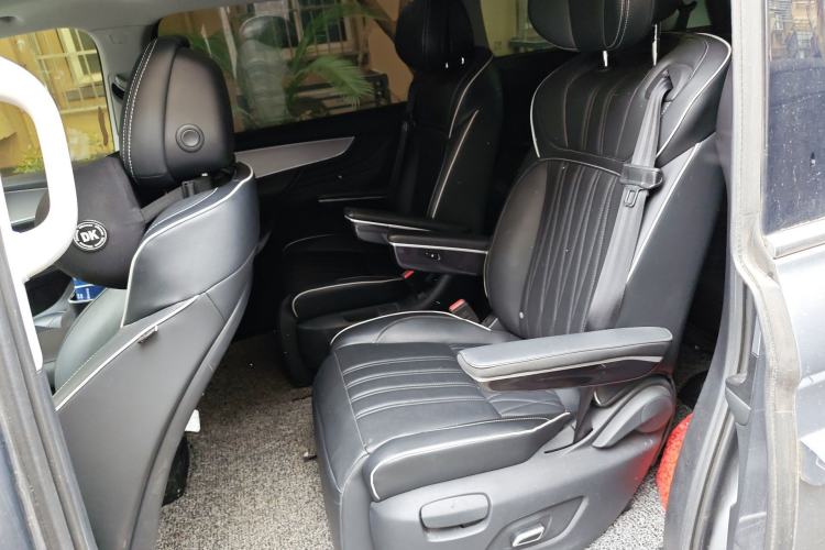 Used Roewe iMAX8 2021 400TGI Flagship Edition Left Rear Seat