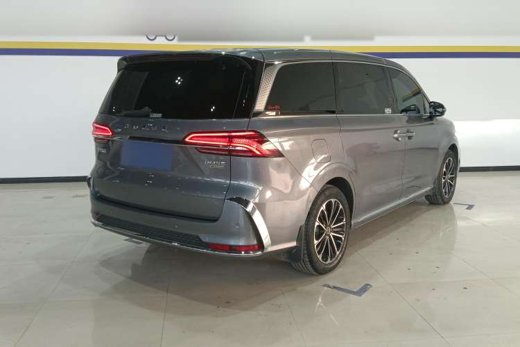 Used Roewe iMAX8 2021 400TGI Flagship Edition Rear Right 45 Deg