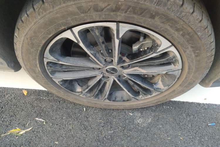 Used Roewe iMAX8 2021 400TGI Flagship Edition Right Front Wheel Hub