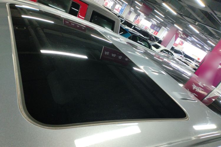Used Roewe iMAX8 2021 400TGI Supreme Series Ultimate Edition Roof
