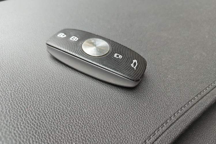 Used Roewe iMAX8 2021 400TGI Flagship Edition Vehicle Key