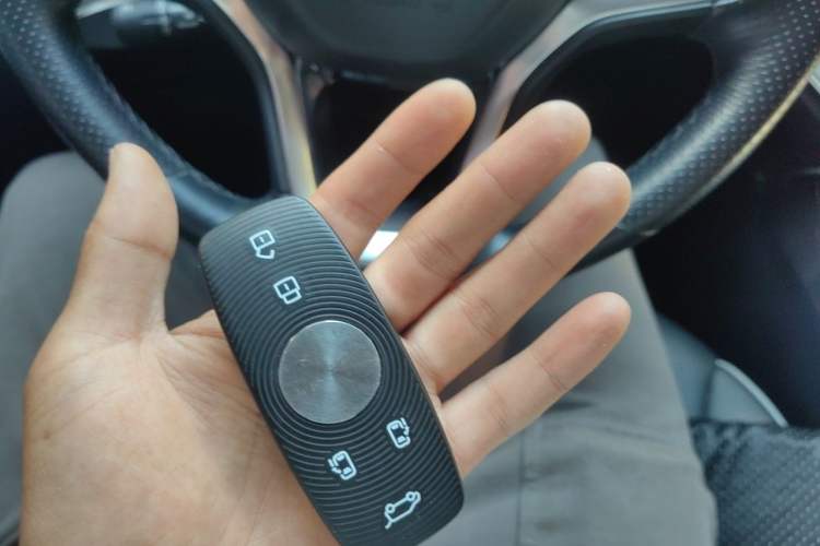Used Roewe iMAX8 2021 400TGI Supreme Series Prestige Edition Vehicle Key