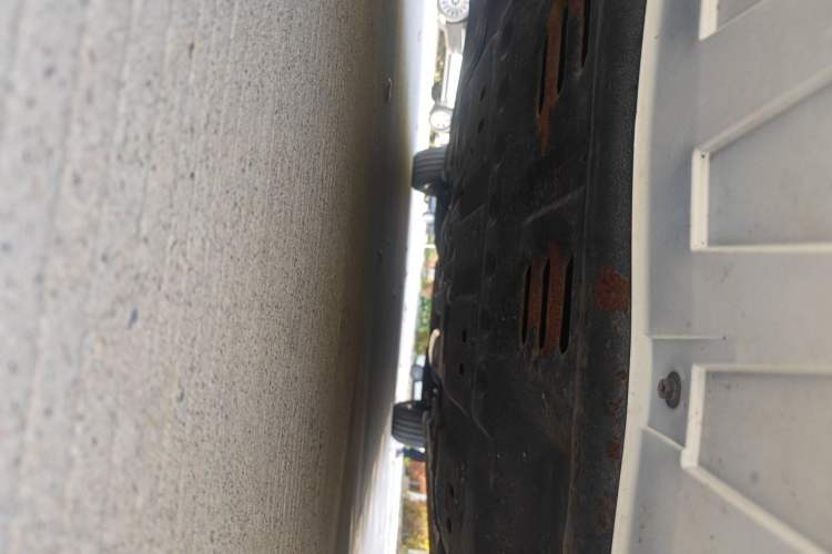 Used Roewe iMAX8 2021 400TGI Supreme Series Lu Zun Edition Chassis Front