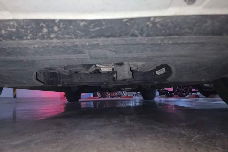 Used Roewe iMAX8 2021 400TGI Supreme Series Prestige Edition Chassis Front