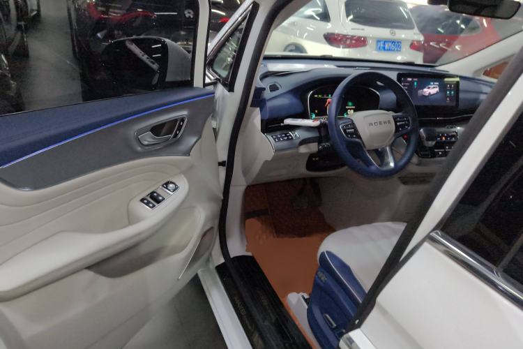 Used Roewe iMAX8 2021 400TGI Supreme Series Ultimate Edition Driver Seat