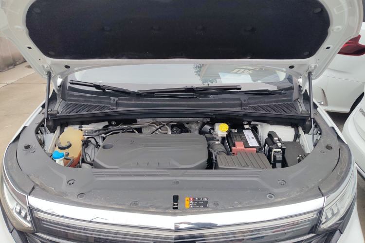 Used Roewe iMAX8 2021 400TGI Flagship Edition Engine Bay