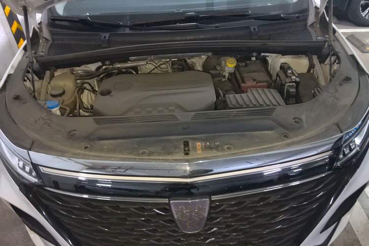 Used Roewe iMAX8 2021 400TGI Supreme Series Prestige Edition Engine Bay