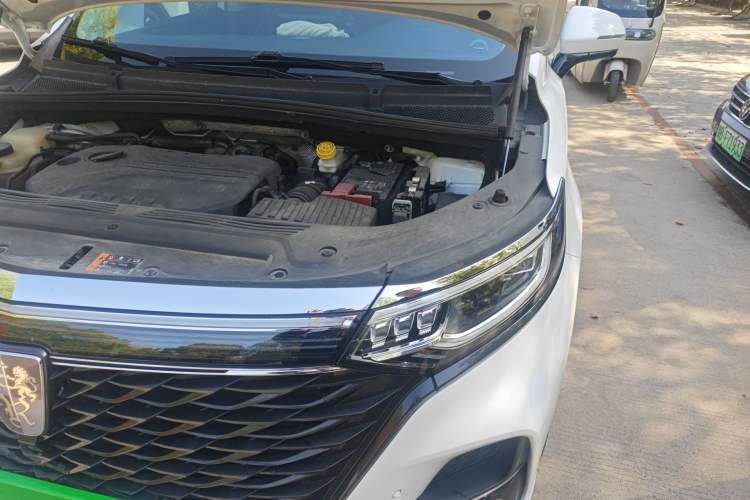Used Roewe iMAX8 2021 400TGI Supreme Series Lu Zun Edition Engine Bay Left