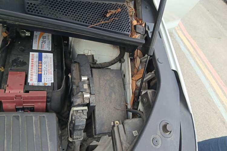 Used Roewe iMAX8 2021 400TGI Supreme Series Prestige Edition Engine Bay Left