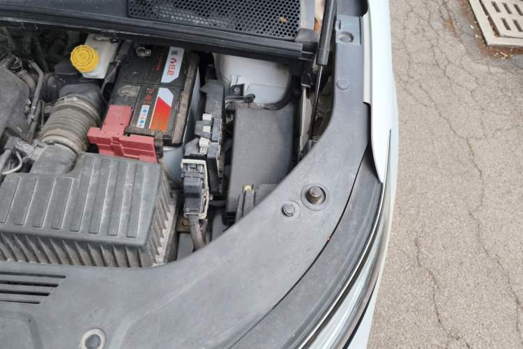 Used Roewe iMAX8 2021 400TGI Supreme Series Prestige Edition Engine Bay Left