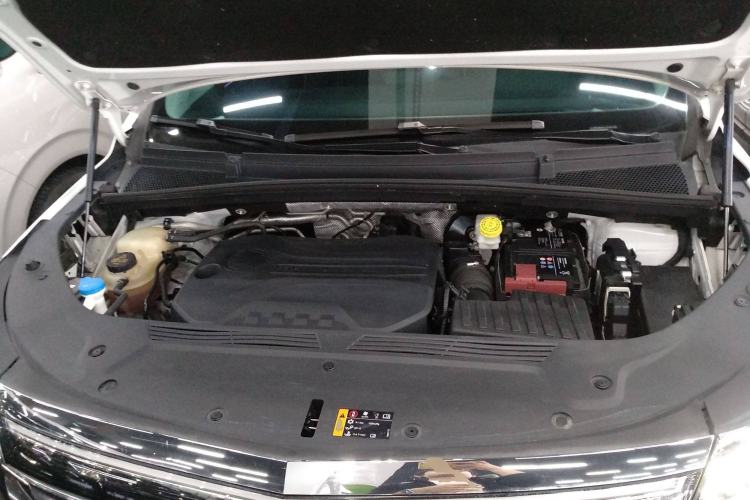 Used Roewe iMAX8 2021 400TGI Supreme Series Lu Zun Edition Engine Bay