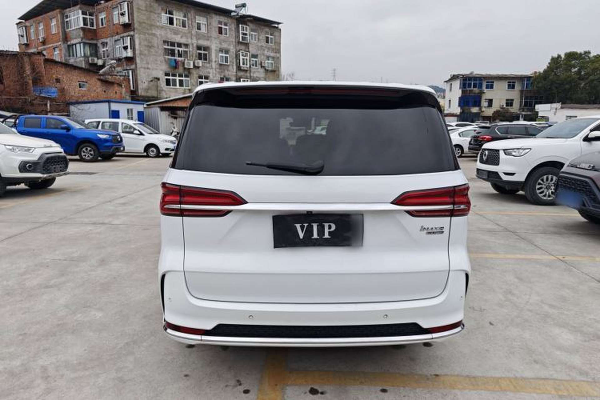 Used Roewe iMAX8 2021 400TGI Supreme Series Prestige Edition Exterior 4