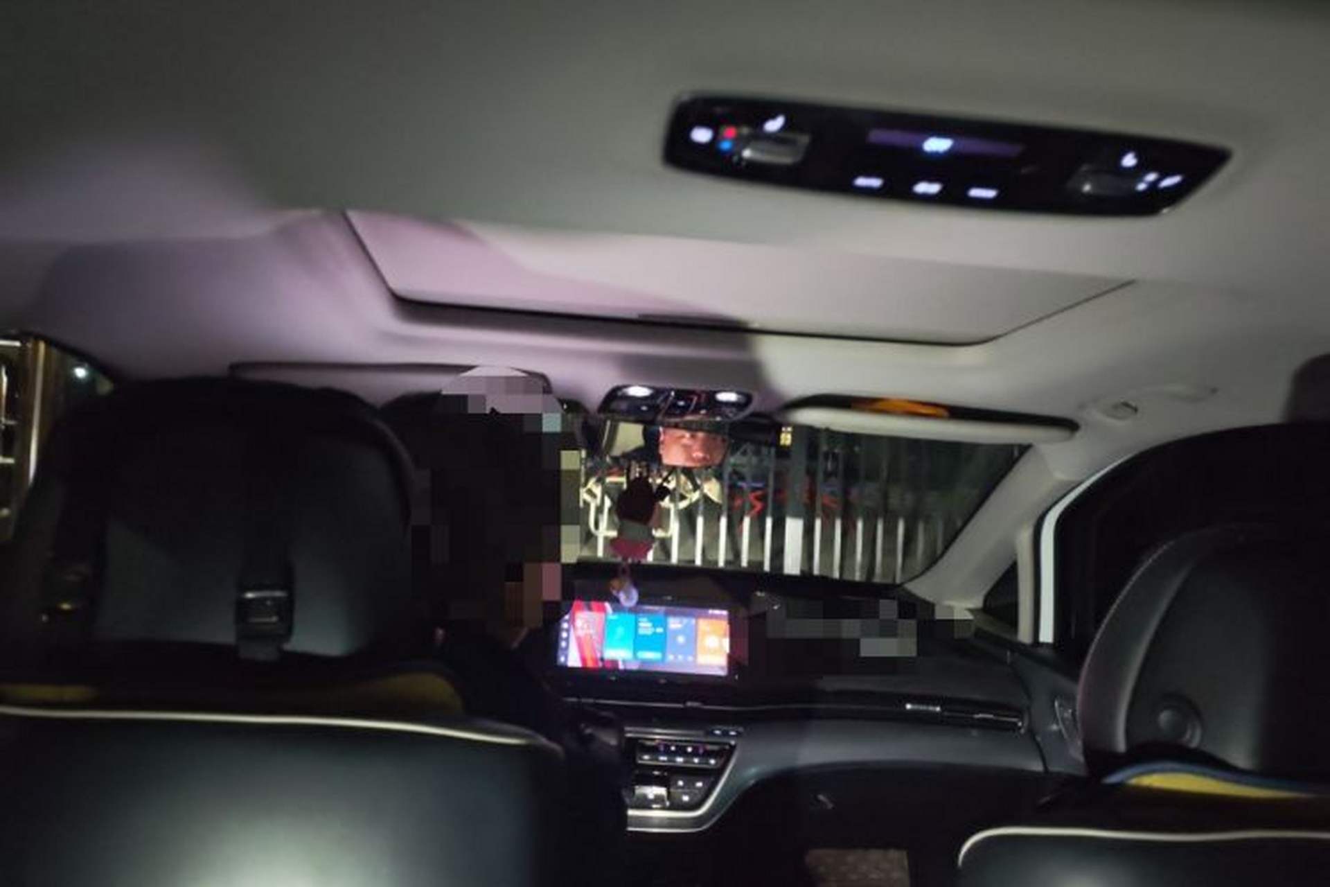 Used Roewe iMAX8 2021 400TGI Supreme Series Lu Zun Edition Headliner