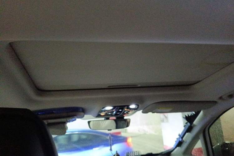 Used Roewe iMAX8 2021 400TGI Supreme Series Lu Zun Edition Headliner