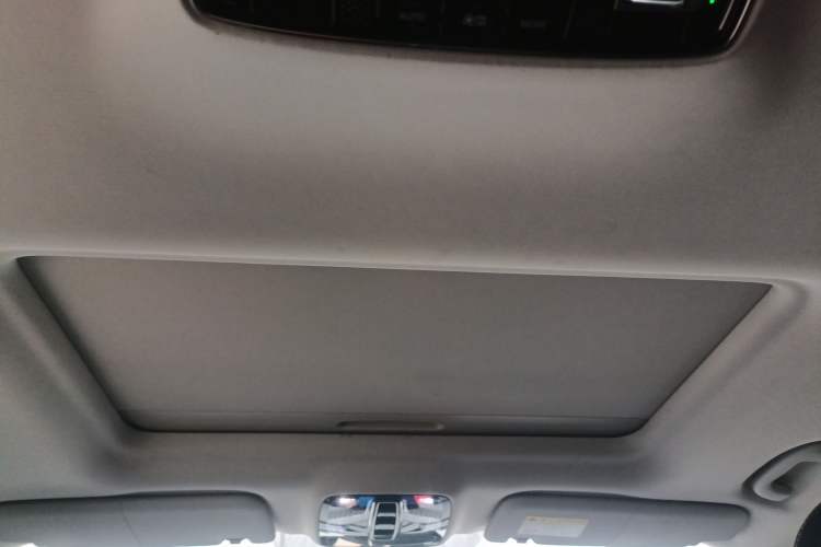 Used Roewe iMAX8 2021 400TGI Supreme Series Lu Zun Edition Headliner