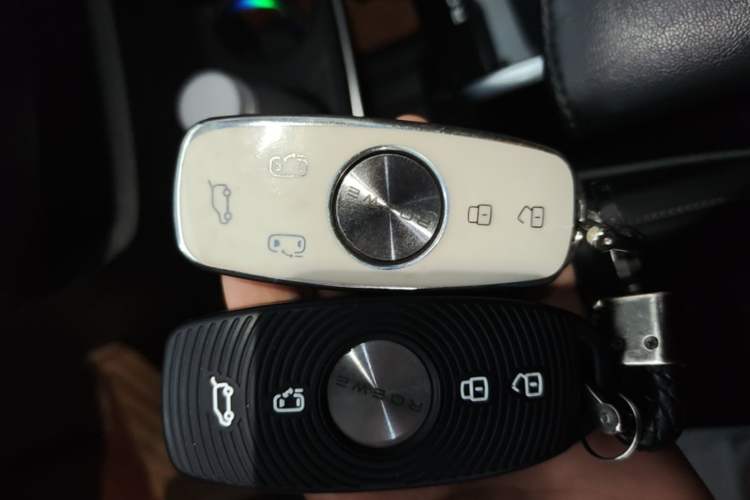 Used Roewe iMAX8 2021 400TGI Supreme Series Lu Zun Edition Interior 1