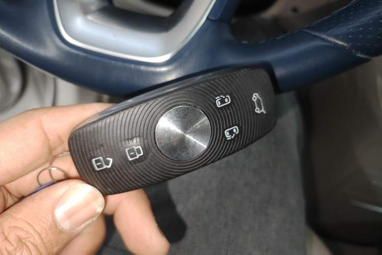Used Roewe iMAX8 2021 400TGI Supreme Series Ultimate Edition Interior 1
