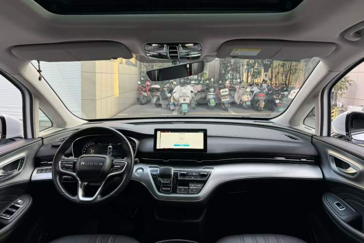 Used Roewe iMAX8 2021 400TGI Flagship Edition Interior 6