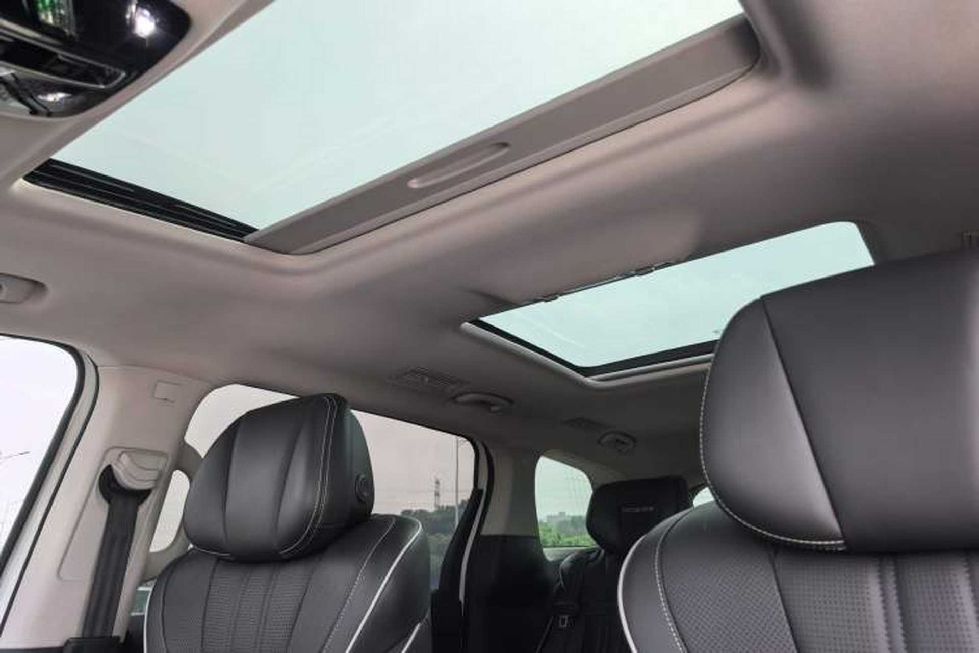 Used Roewe iMAX8 2021 400TGI Supreme Series Prestige Edition Interior 7
