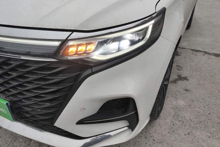 Used Roewe iMAX8 2021 400TGI Supreme Series Prestige Edition Left Front Headlight