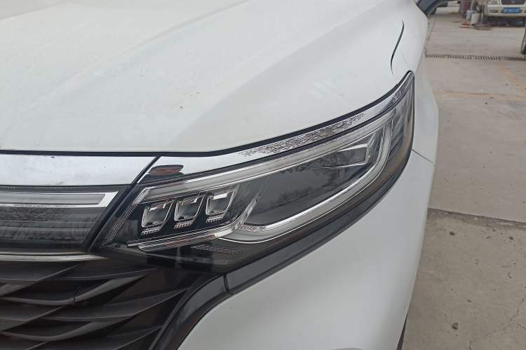 Used Roewe iMAX8 2021 400TGI Supreme Series Lu Zun Edition Left Front Headlight